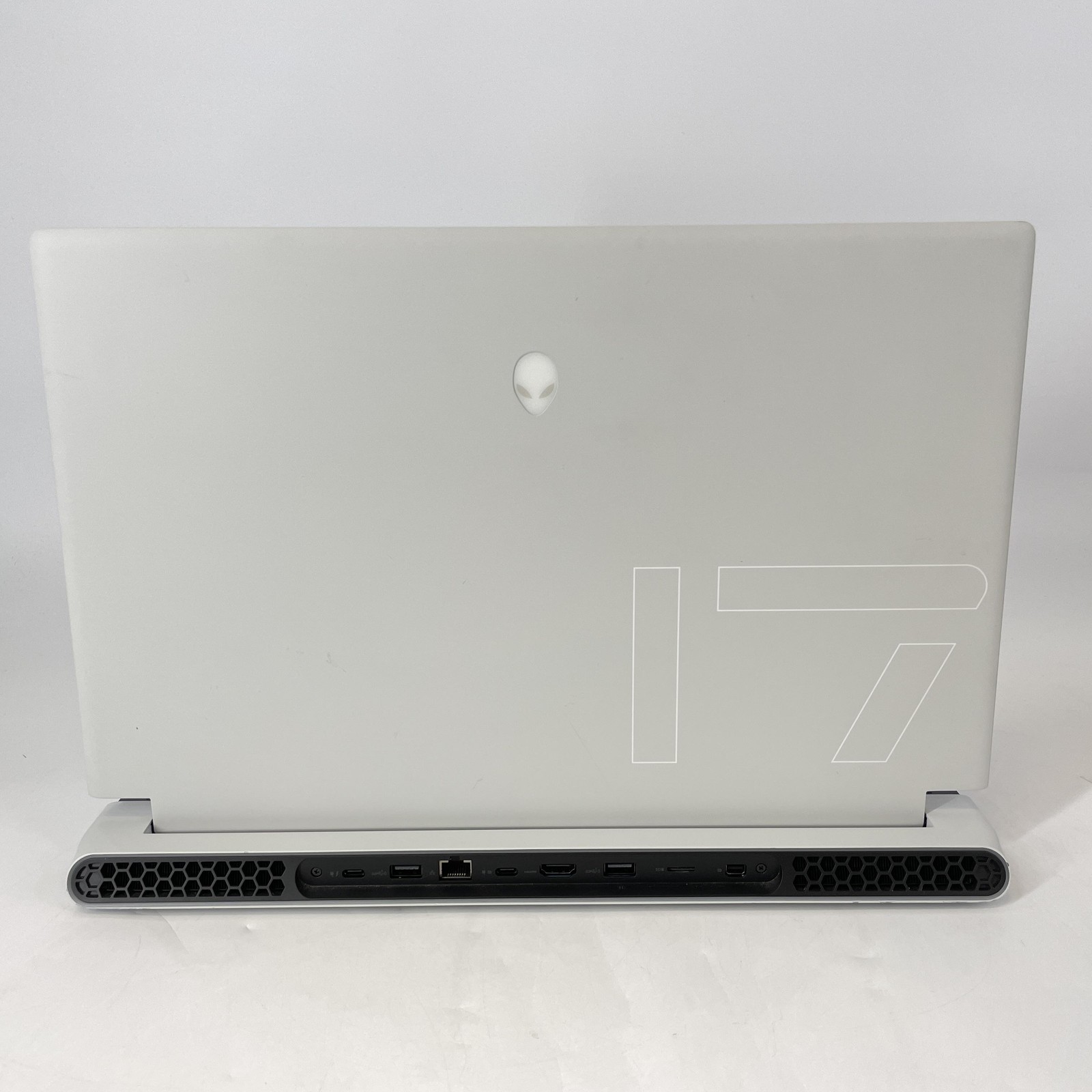 Dell Alienware X17 R1 360Hz FHD i7-11800H 2.3GHz 32GB 2TB SSD RTX 3070 Very Good