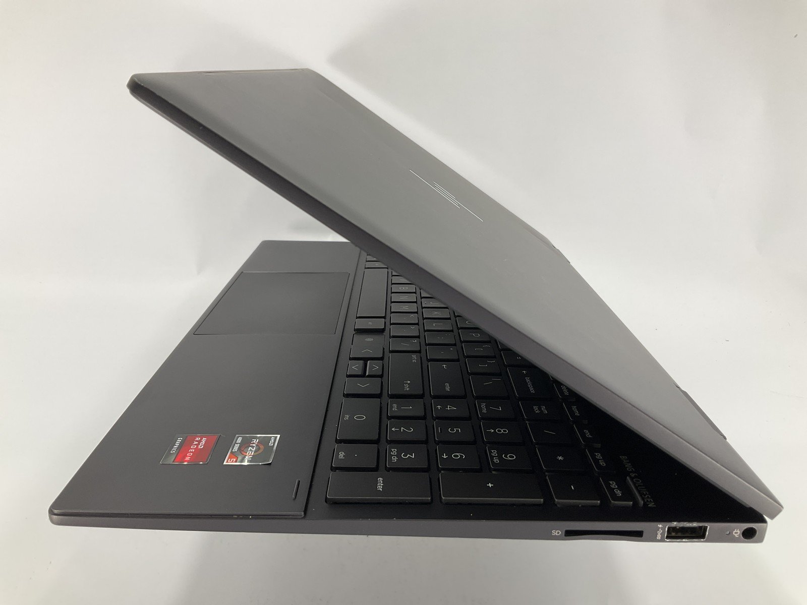 HP Envy X360 Convertible 15M-EE0XXX 15.6″ AMD Ryzen 5 4500U 256GB 16GB Win11 Pro