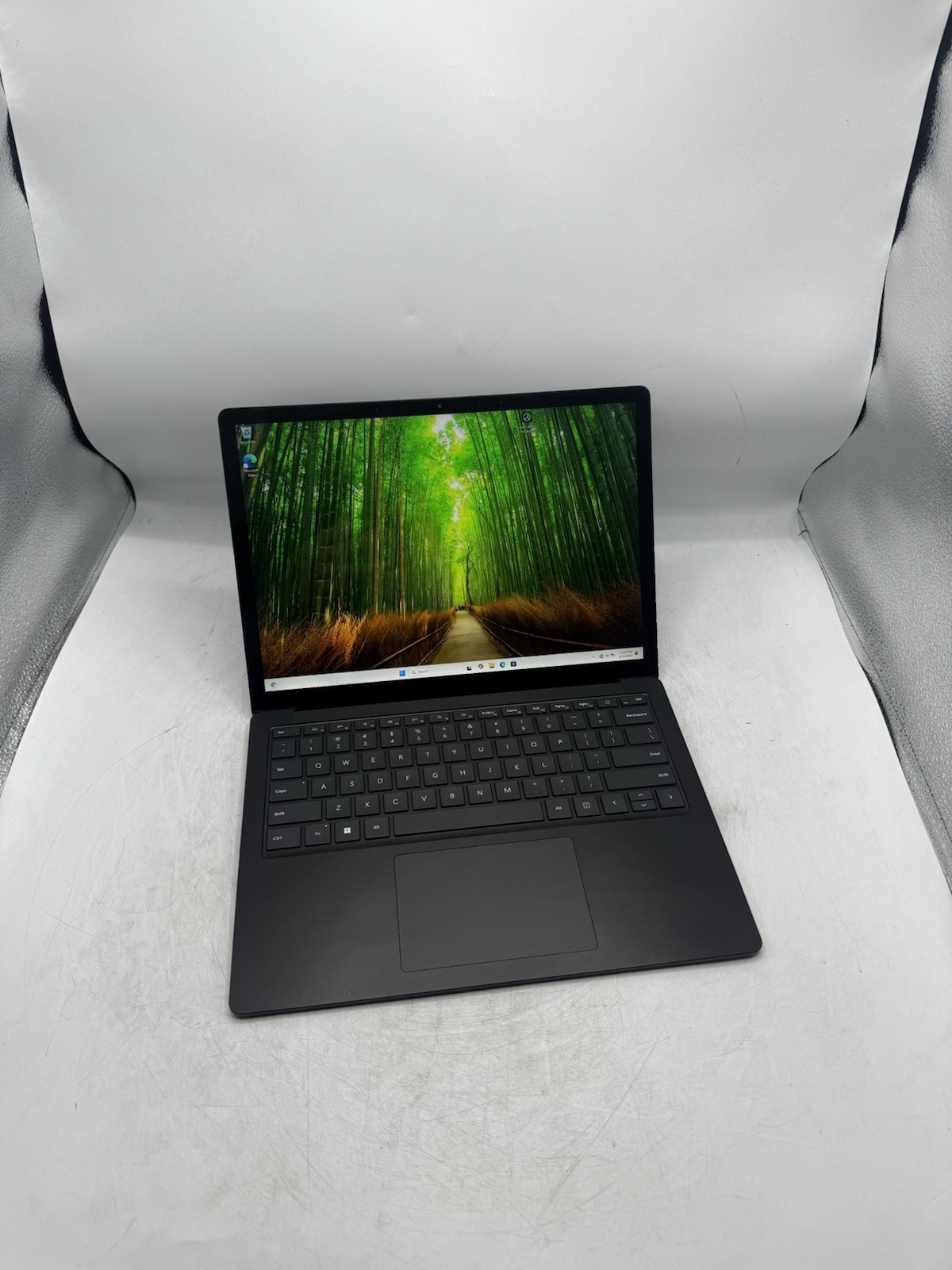 Microsoft Surface Laptop 5 13.5″ i7-1265U 32GB RAM 512GB NVMe Win11P