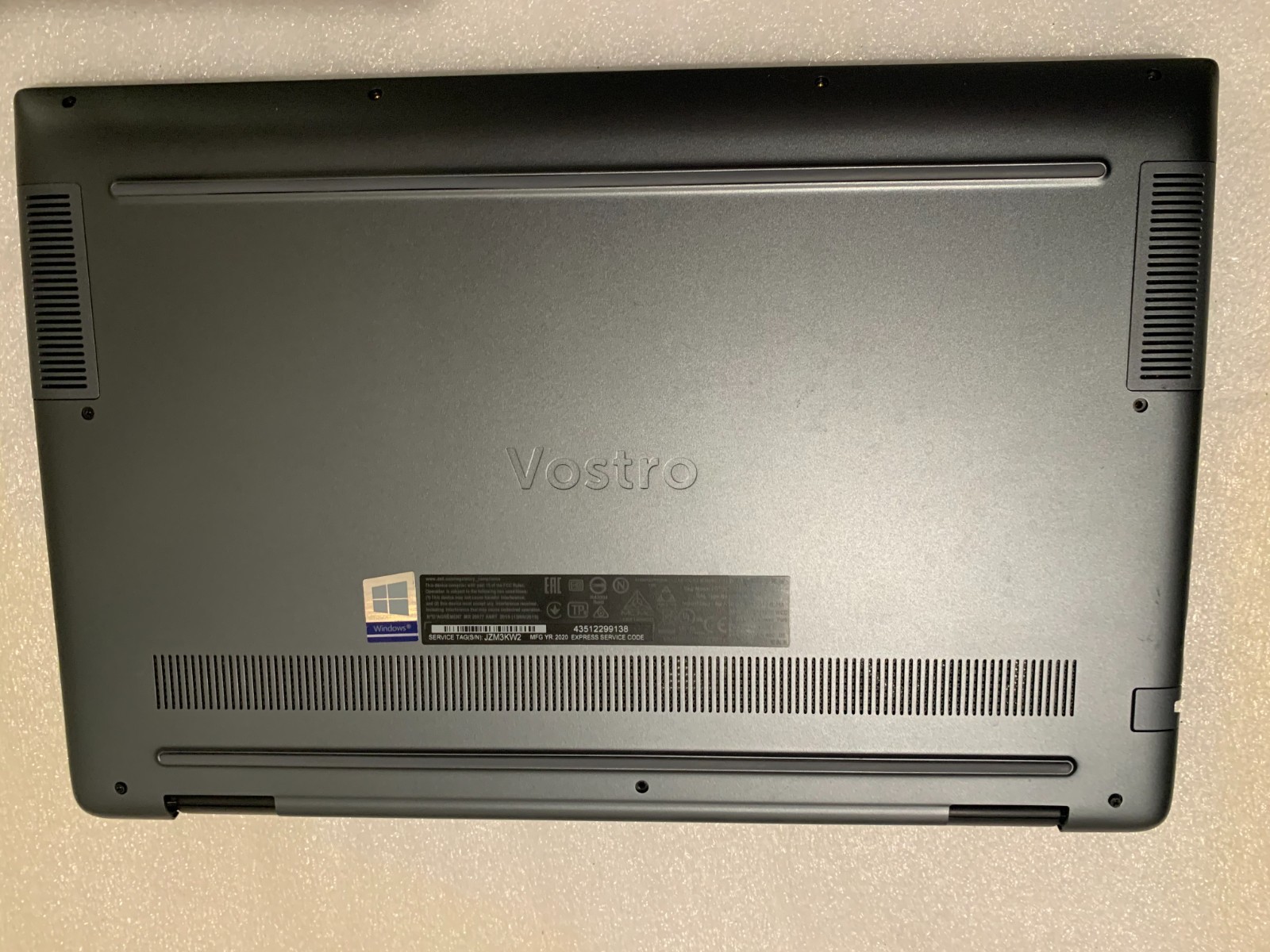 Dell Vostro 5590 I5 10th Gen READ