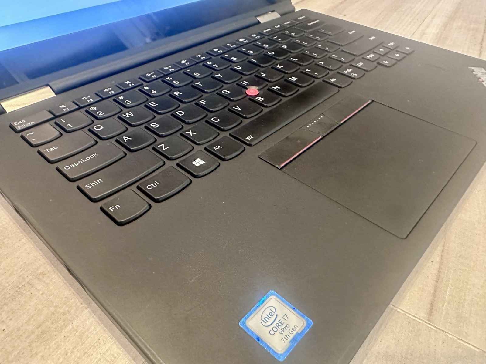 Lenovo ThinkPad X1 Carbon Yoga i7 7600U 2.80 GHz 16GB RAM 256GB SSD TouchScreen