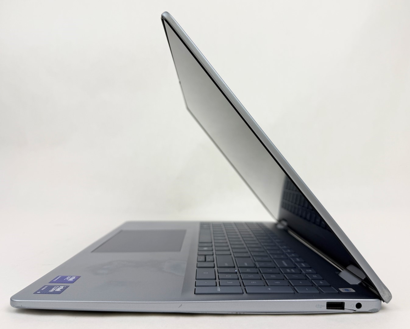 Dell 16 Plus DB16250 16″ 1920×1200 Touch Ultra 9 288V 32GB 1TB SSD W11H – Dents