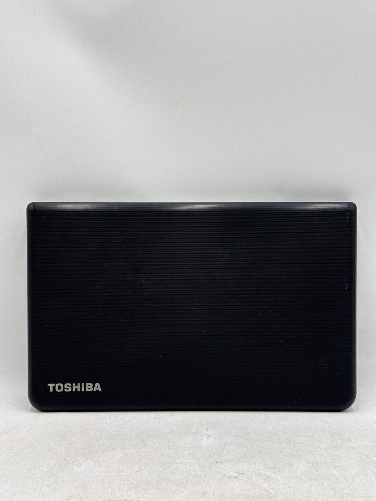 Toshiba 15.6″ satellite C55-A5310 laptop For parts – No Power