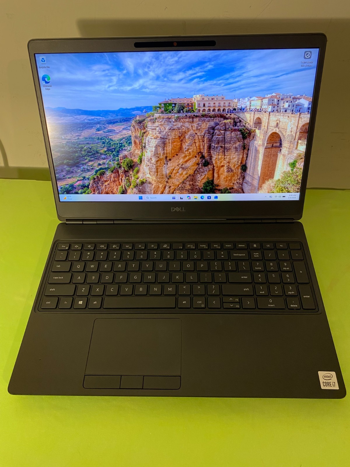 Dell Precision 7550 15.6″ Intel i7-10750H 64GB RAM 512B SSD NVIDIA Quadro T2000