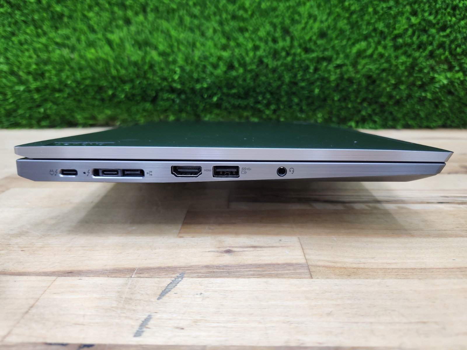 Lenovo ThinkPad X13 Gen 2 Touchscreen i7-1165G7 16GB 256GB SSD Windows 11 Pro ~