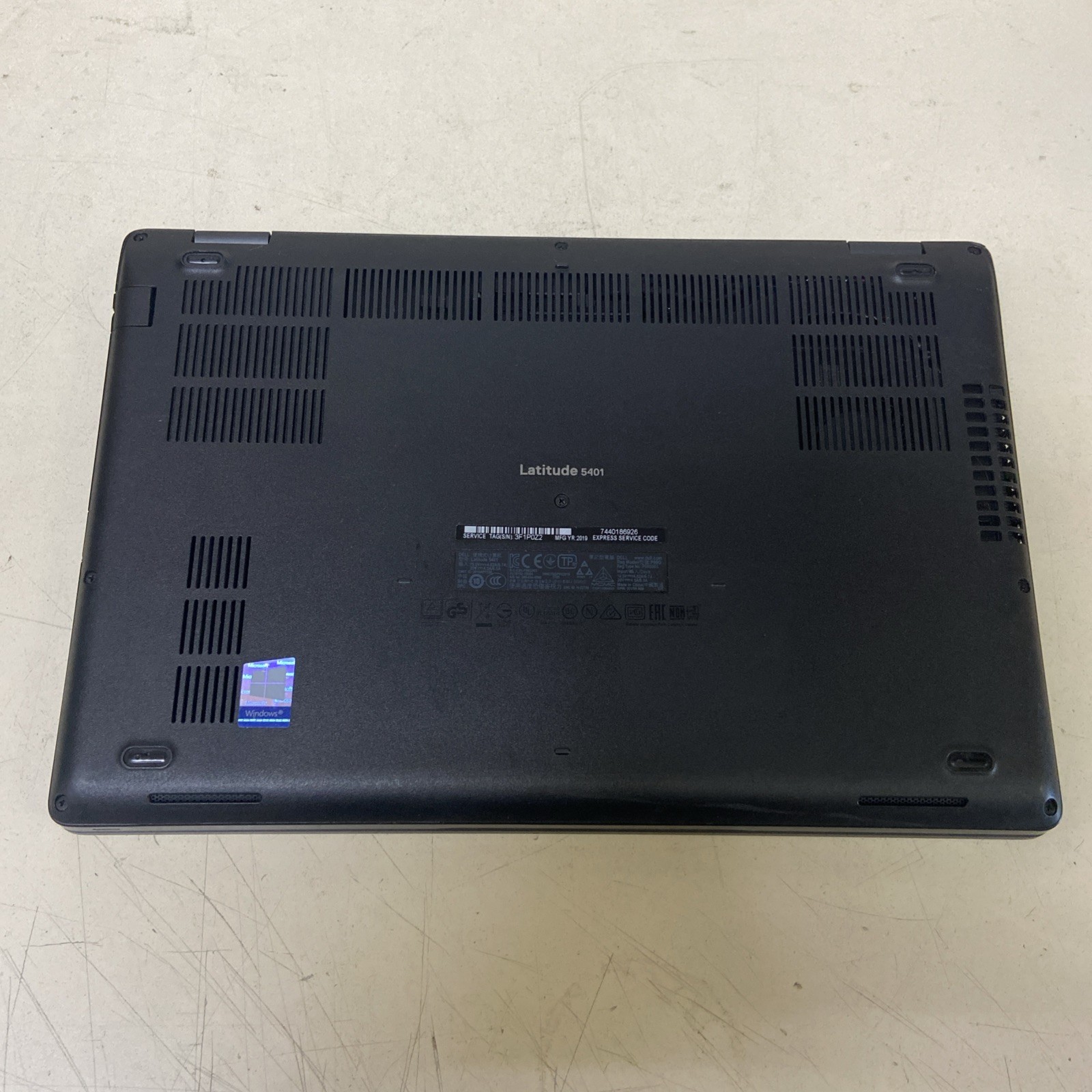 Dell Latitude 5401 / i5-9400H QUAD/16GB/256GB SSD/ 14″ 1920×1080-Windows 11 Pro!