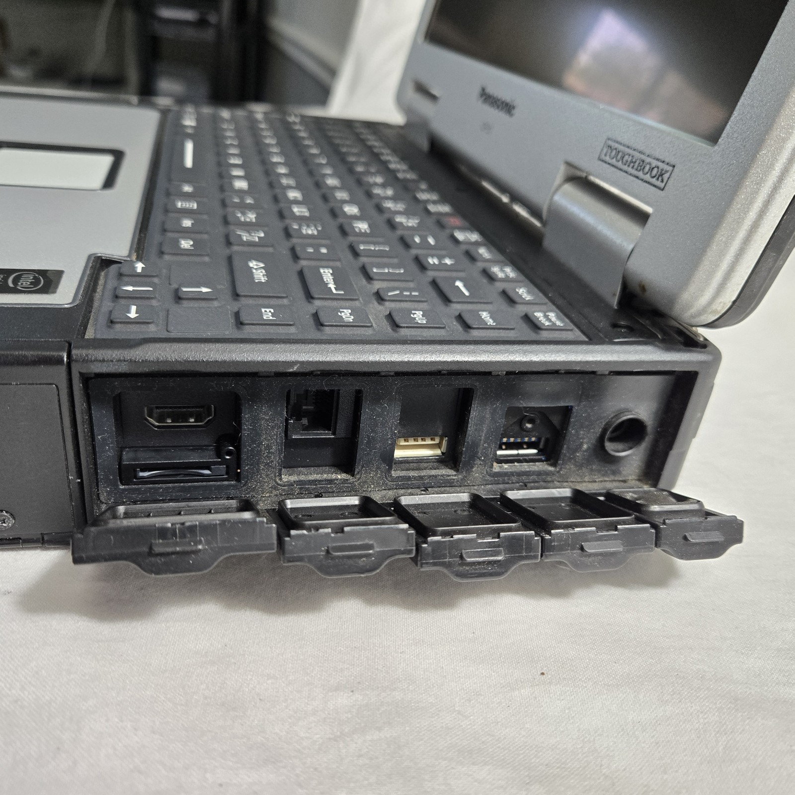 Panasonic Toughbook CF-31 MK5 i5-5300U 2.3GHz 512GB SSD 16GB Ram W11 — Grade B+