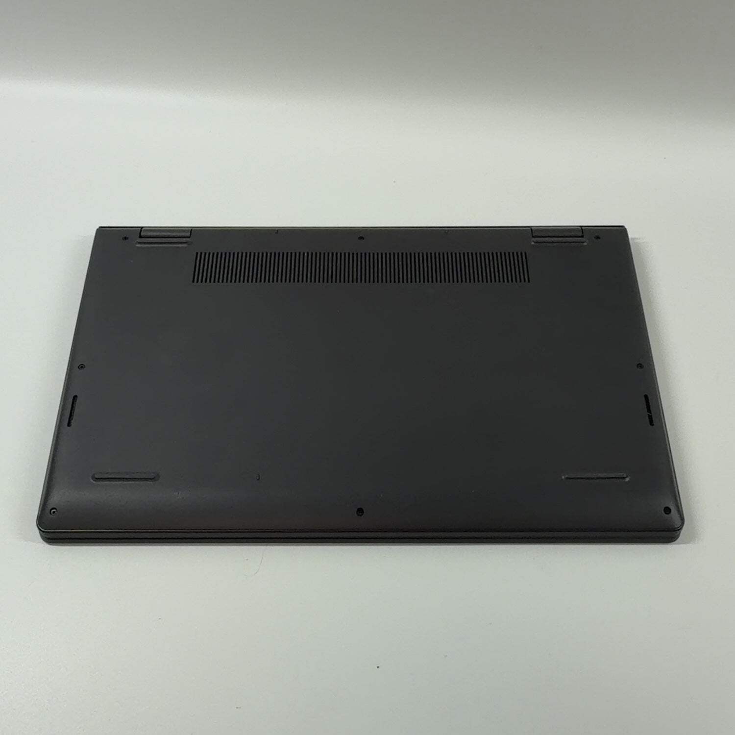 Dell Inspiron 3535 15.6″ Ryzen 7 7730U 2.0GHz 16GB RAM 1TB SSD
