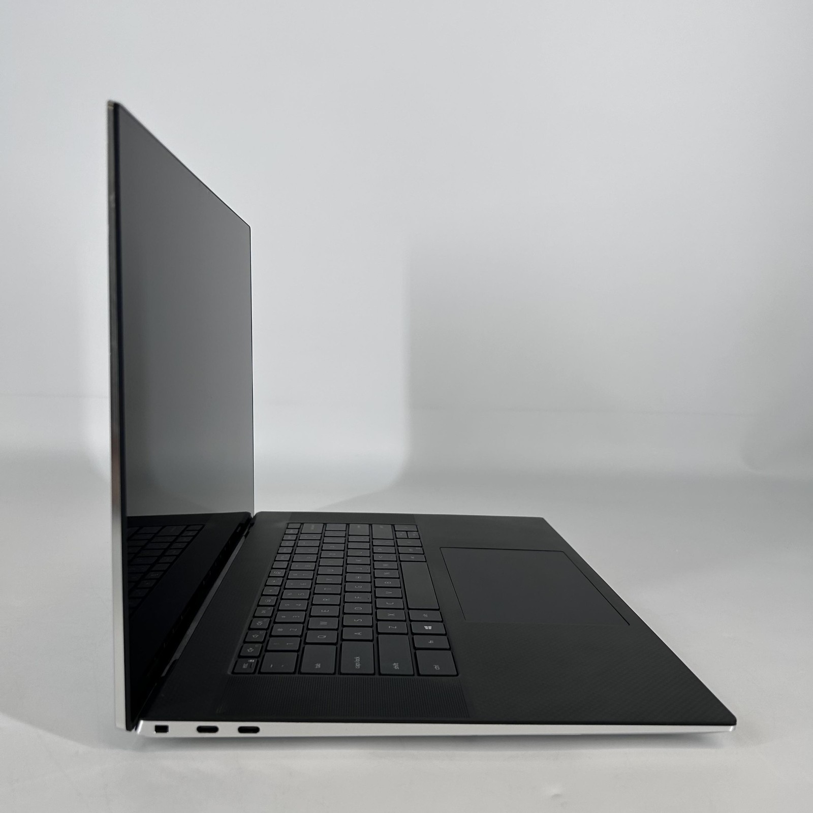 Dell XPS 17 9700 Silver UHD+ TOUCH i9-10885H 2.40GHz 64GB 2TB SSD RTX 2060 Max-Q
