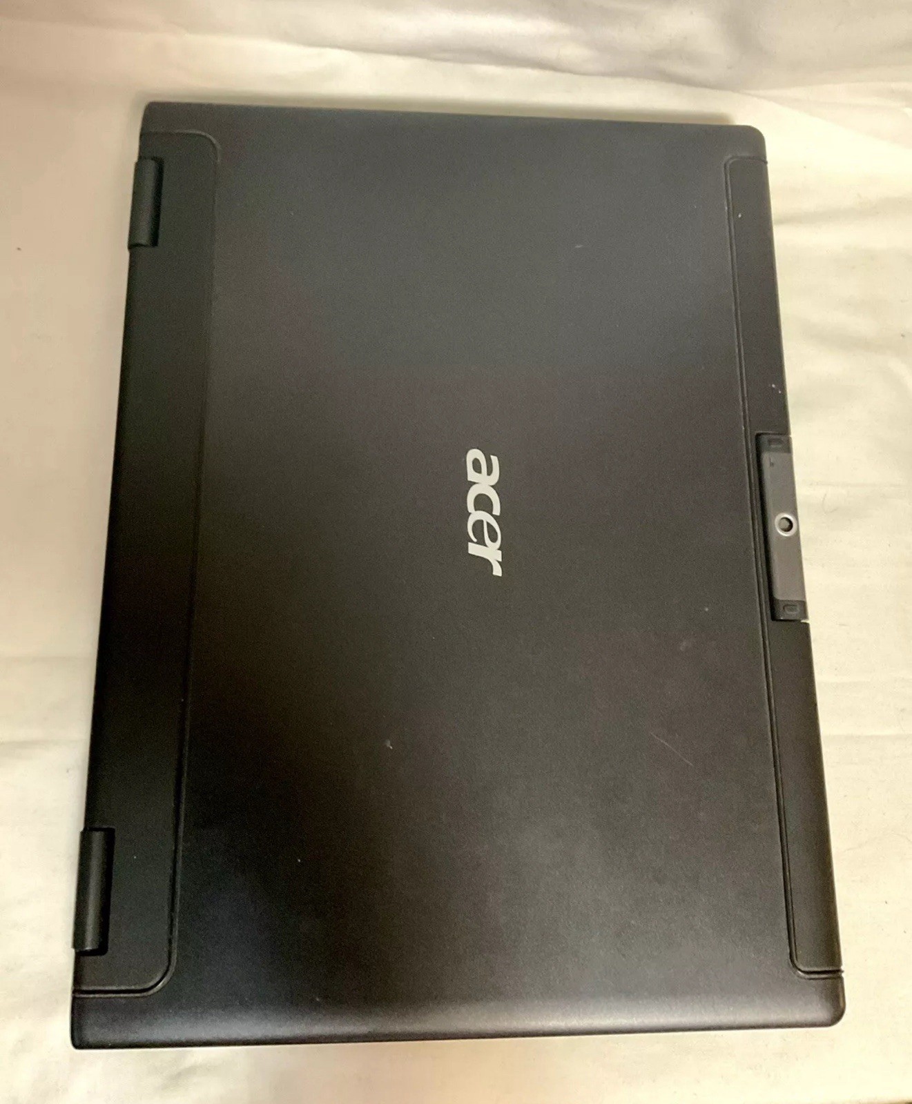 Acer Laptop 5515 Series 2012 With Charging Cord