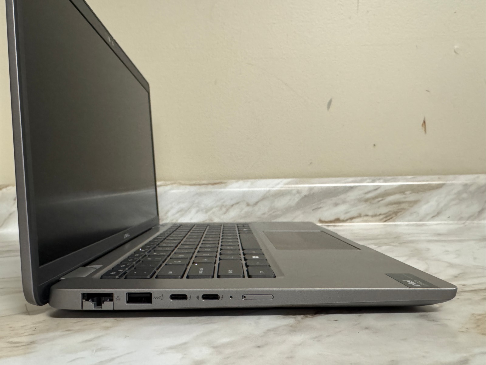 Dell Latitude 5450 Laptop – Intel Ultra 5 – 512GB – 16GB DDR5 – W11P Wtty 6/2028