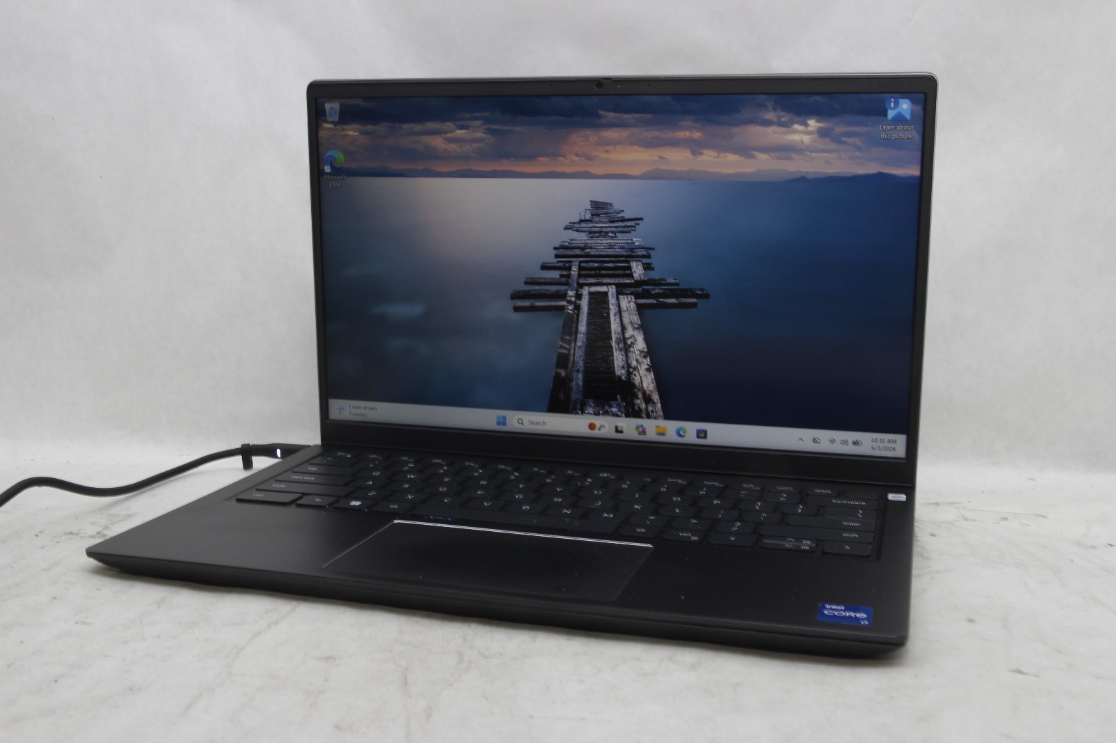 Dell Vostro 14 5410 14″ Laptop i7-11390H 16 GB RAM 256 GB SSD Win 11 w/Charger
