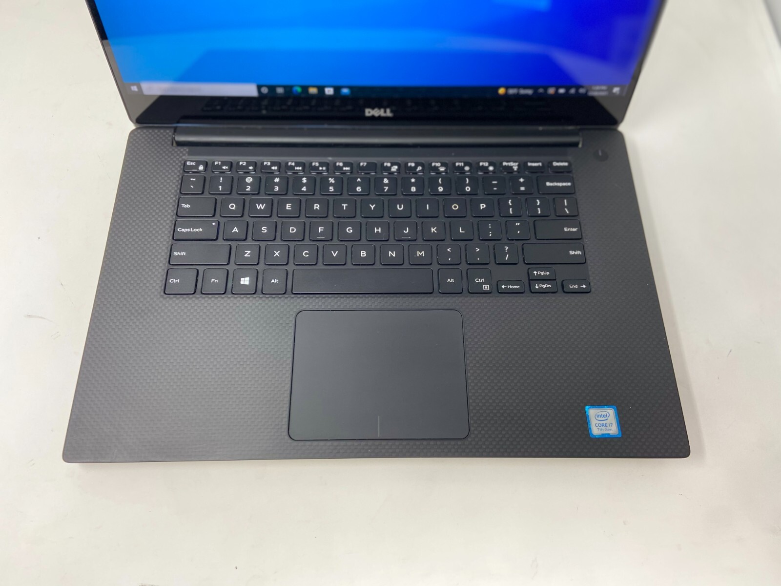 Dell Precision 5530 i7-8850H 6Core 4.3GHz 32GB 512GB SSD P2000 4GB Gaming Laptop