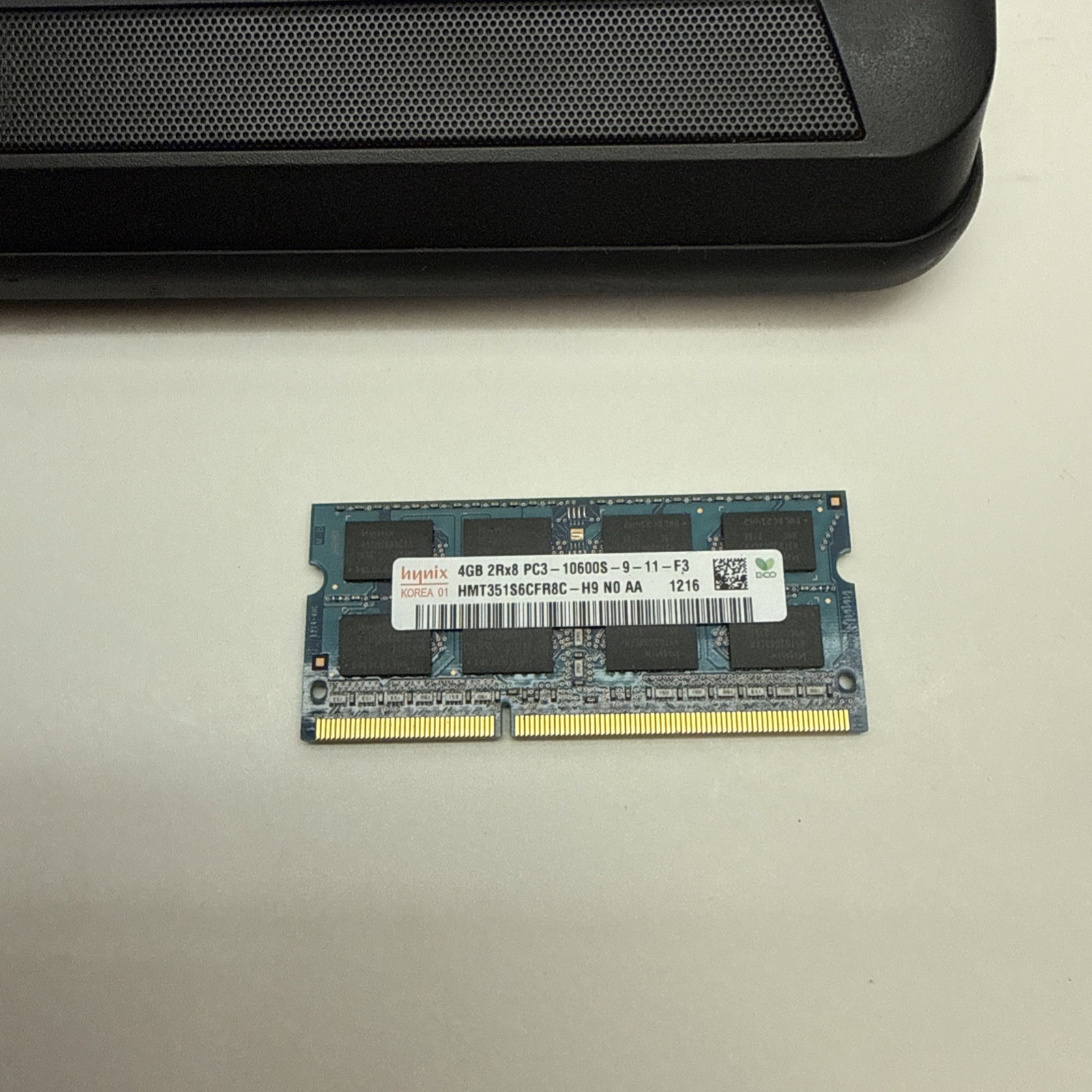 LENOVO THINKPAD x130e AMD 4GB RAM – Bad Screen Backlight – Powers On – As Is –