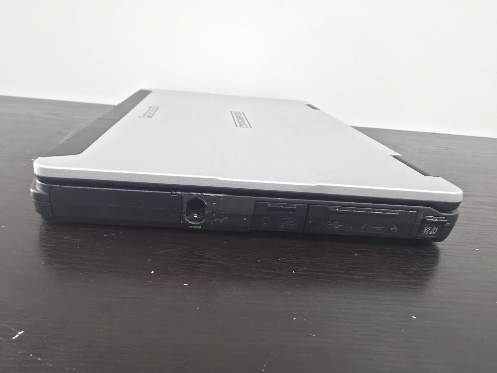 Panasonic FZ-55 MK1 i5 8th Gen 8GB 512GB SSD FHD W11 6370Hour – No Battery
