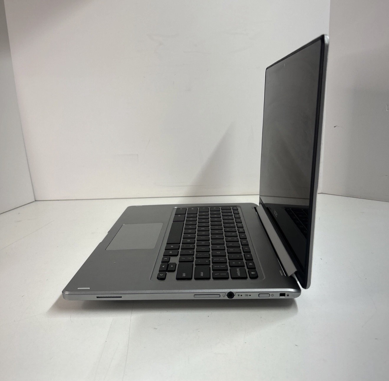Acer N16Q10 ChromeBook 13.3″ Touchscreen FHD 4GB Ram 32GB eMMc ChromeOS