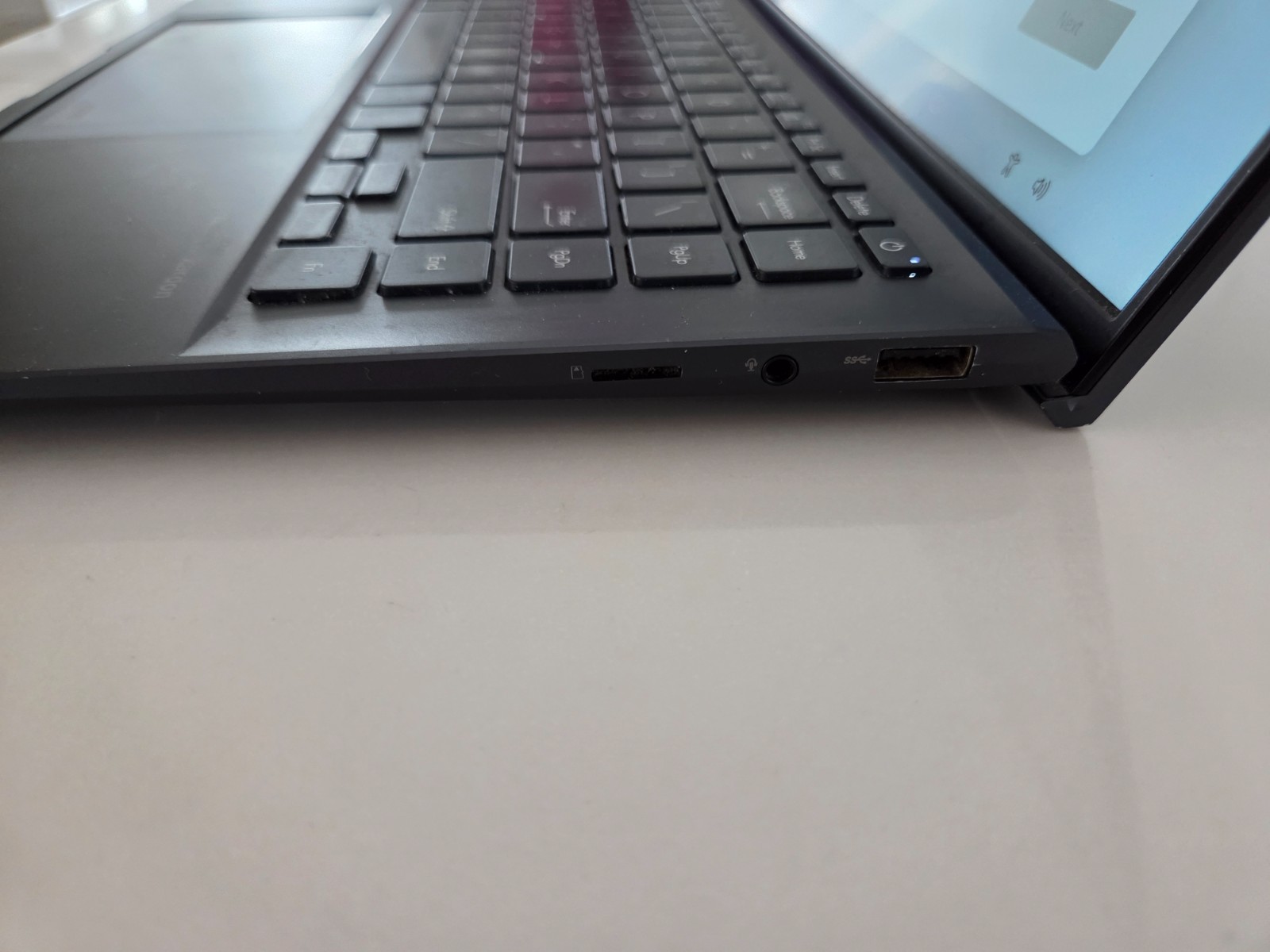 asus zenbook 14 ux435EG