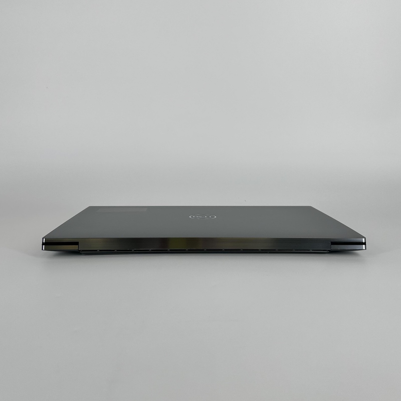 Dell Precision 5760 17 UHD TOUCH Xeon W-11955M 2.60GHz 64GB 2TB/512GB RTX A3000
