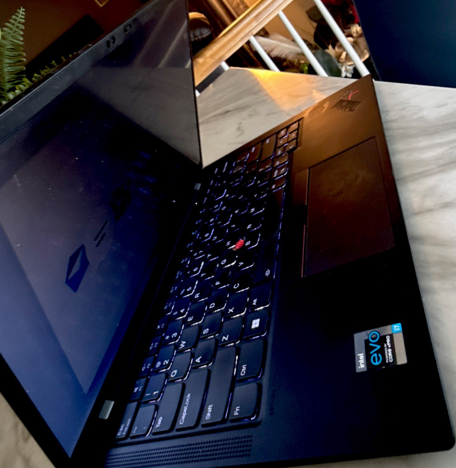 Lenovo ThinkPad X1 Carbon Gen 9 14in Core i7 Black Webcam Backlit KB