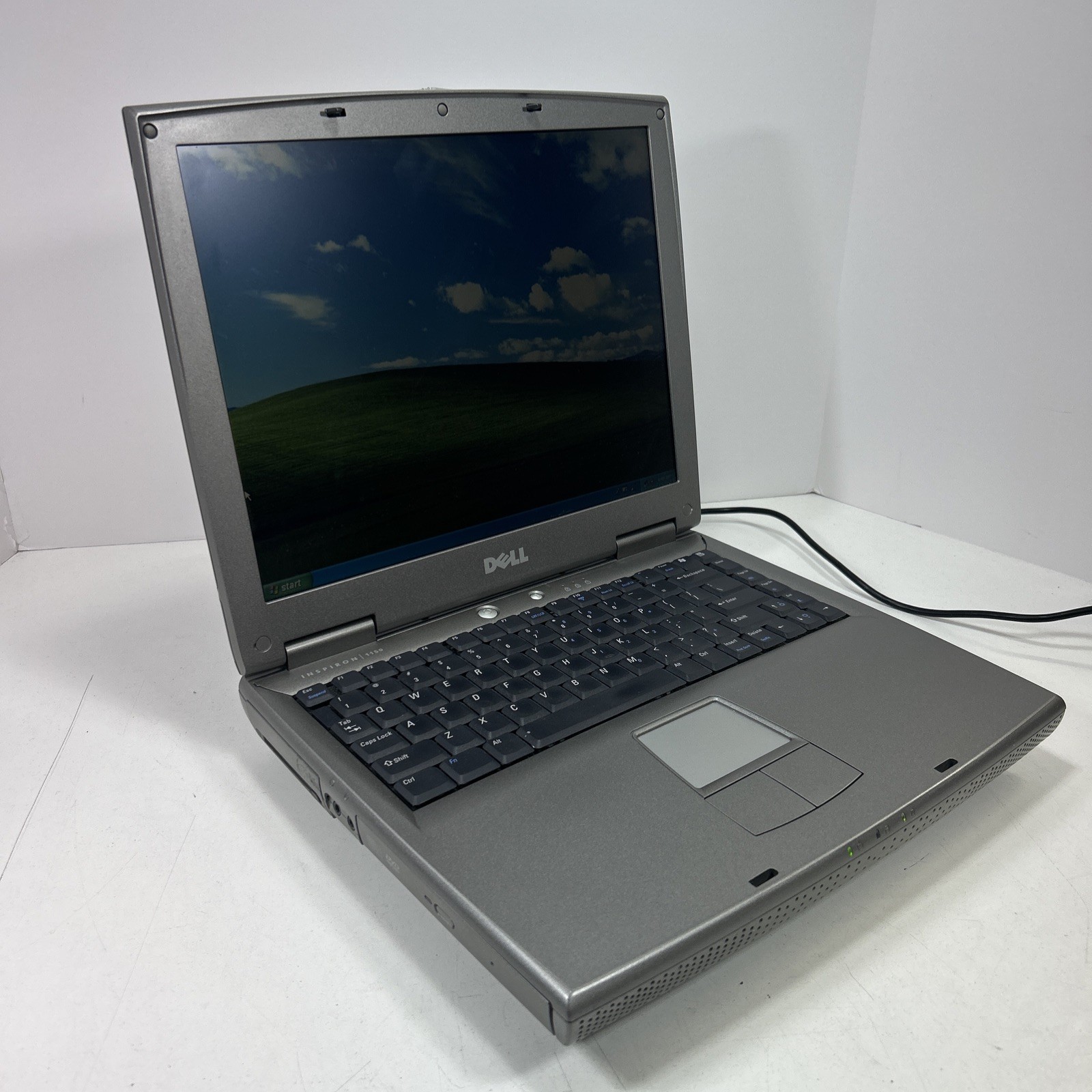Dell Inspiron 1150 14″ Intel Celeron 2.60GHz 256MB RAM 30GB HDD Win XP Pro