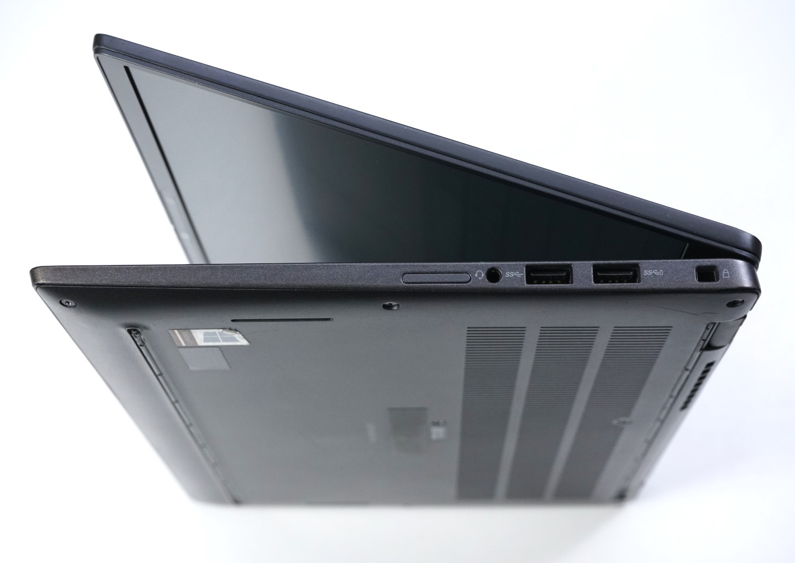 Dell Latitude 7410 Laptop Intel Core i7-10610U @1.80GHz 16GB RAM (No SSD)