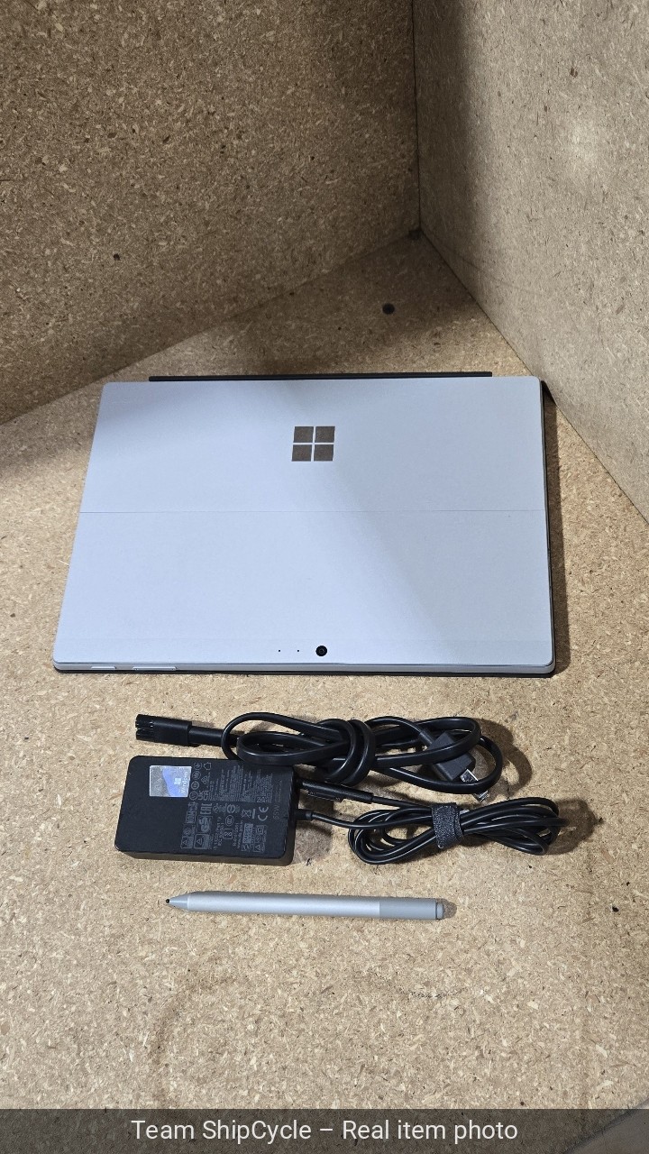 U49558 Microsoft Surface Pro LTE 123 26 GHz i57300U 8GB RAM 256GB Acces G2U