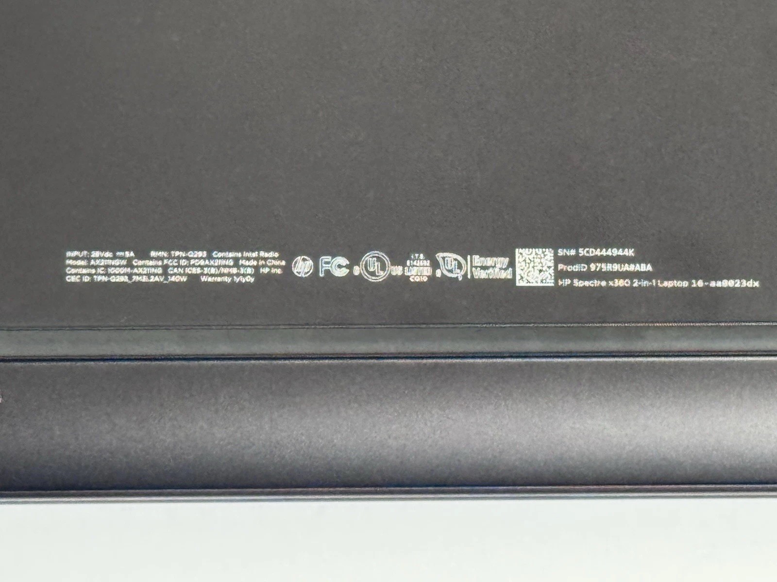 HP Spectre X360 2-in-1 16-aa0023dx 16″ Ultra 7 155H 32GB DDR5 1TB SSD RTX 4050