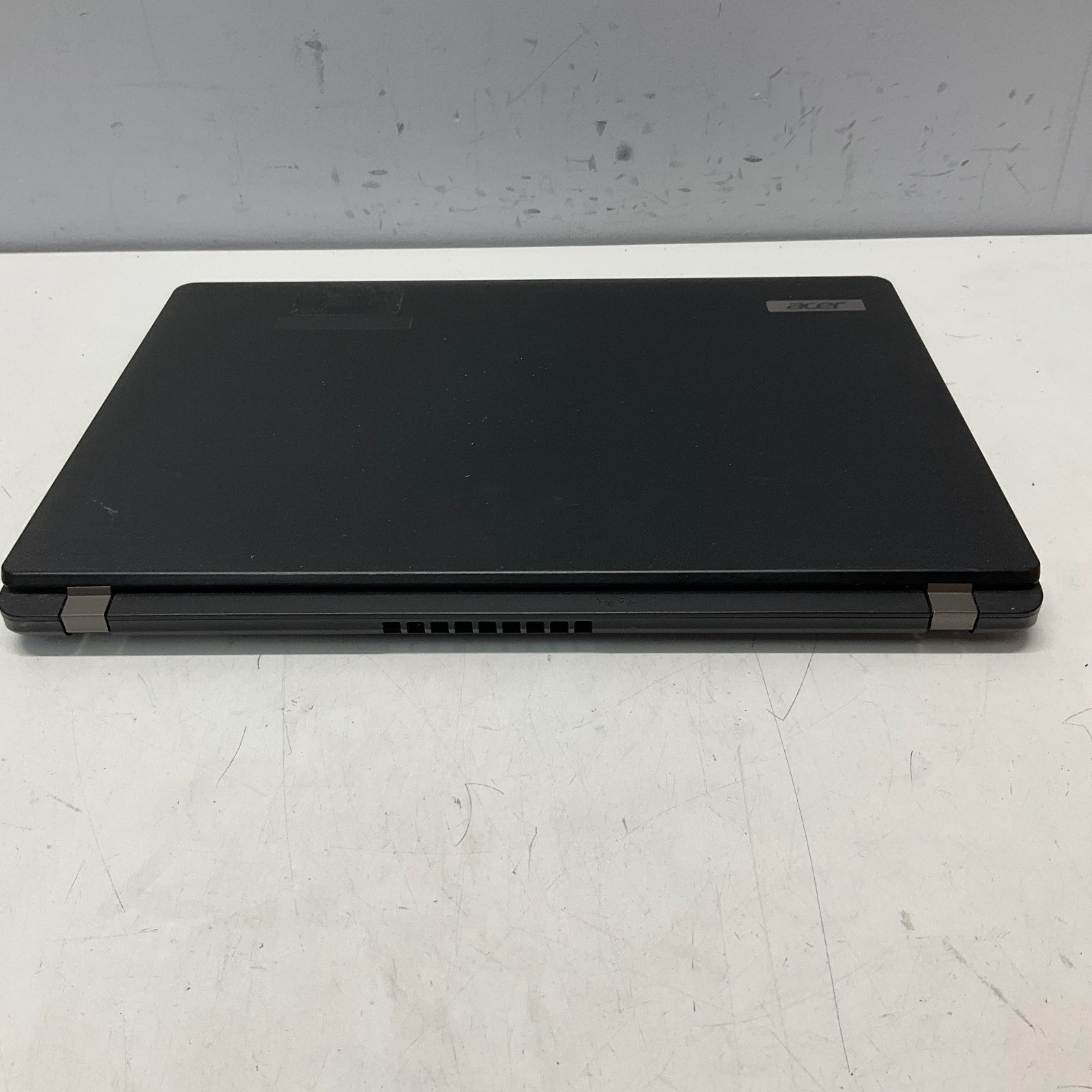 Acer TravelMate P214-51 14″ Intel Core i5-8250U @ 1.60 GHz 8GB 128GB SSD Win 11
