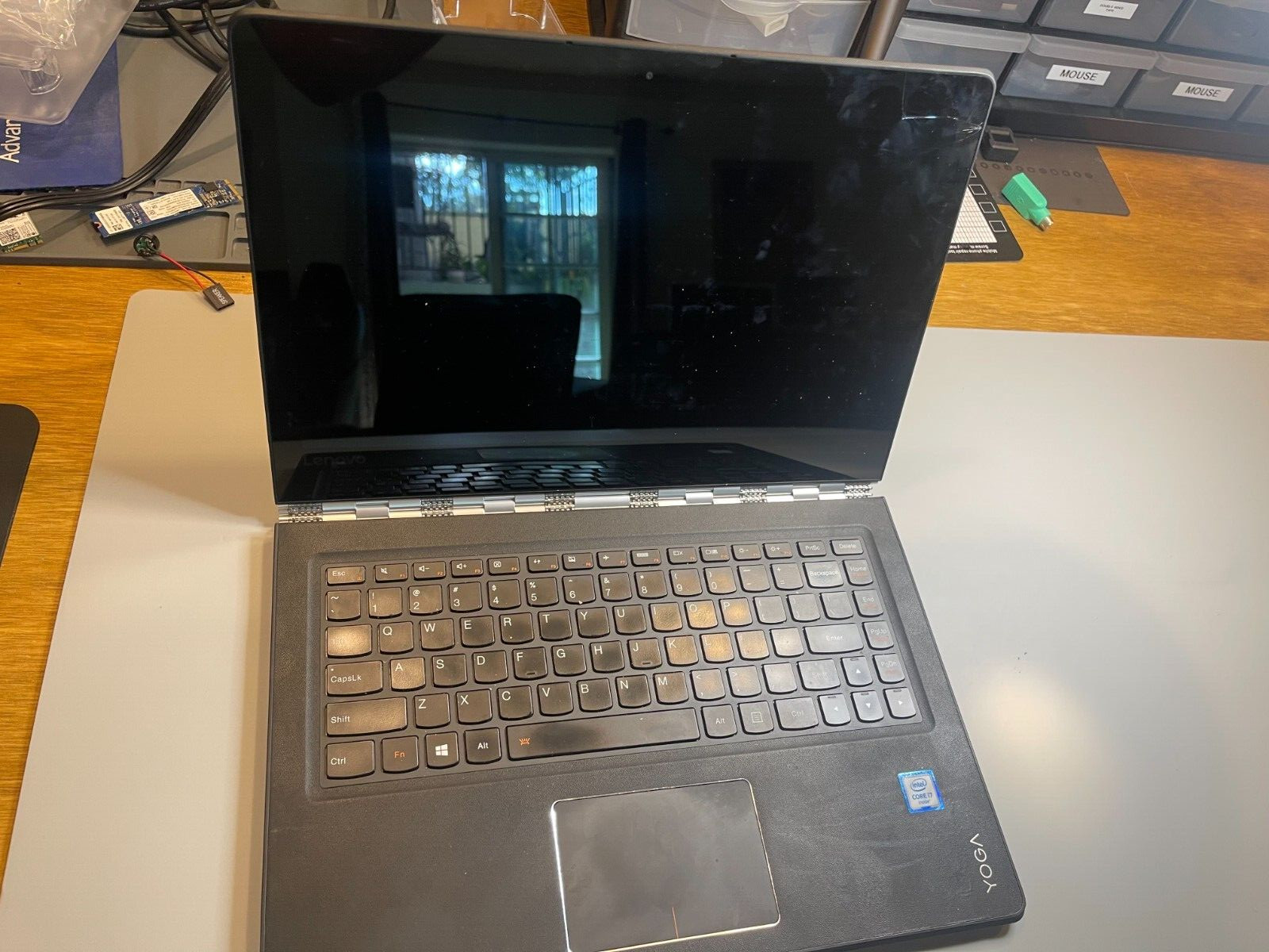 Lenovo Yoga 900-13ISK2 -i7- 6th Gen. NOT Working, Cracked Screen, NOT TURN ON