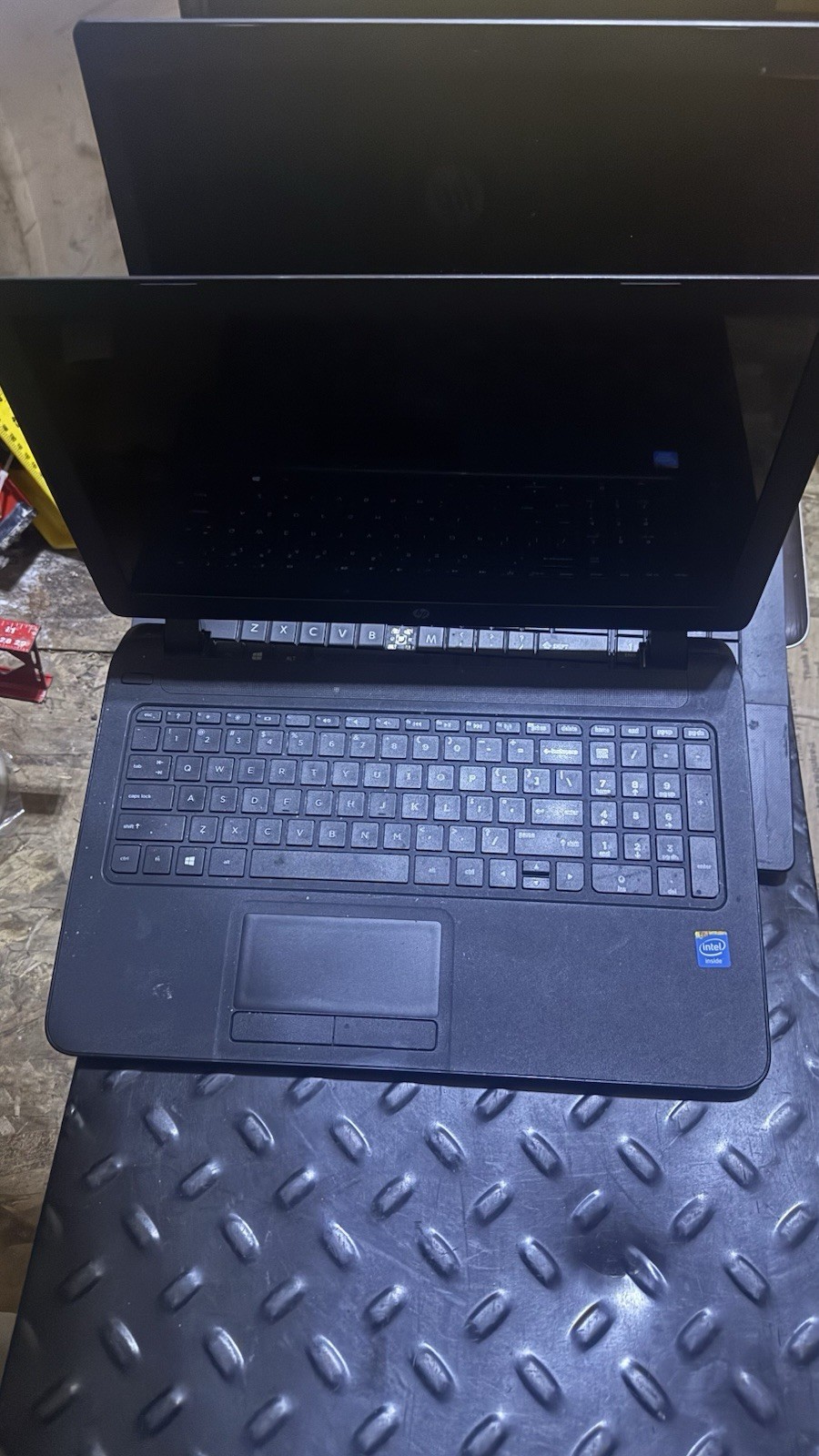 Mixed Laptop Lot Of 8 Parts Only Some Work Some Don’t