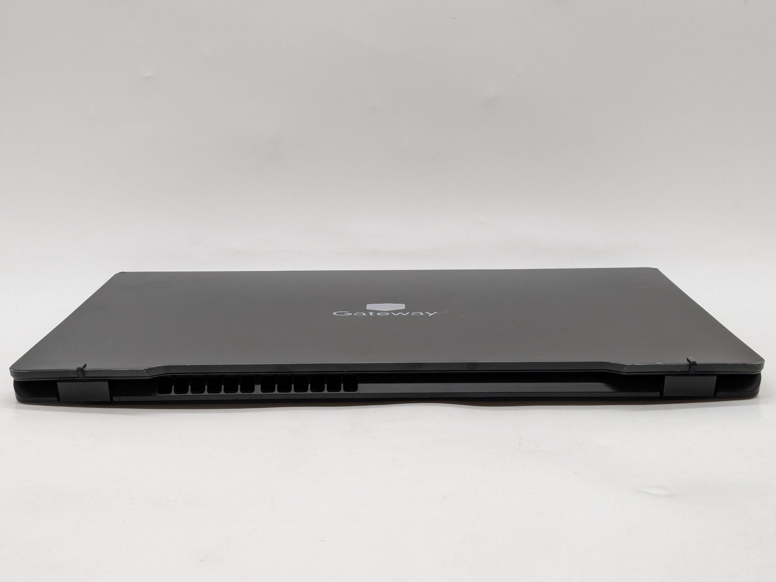 Gateway GWTC71427-BK 14″ FHD Touch I7-1255U 512GB SSD 8GB W11 Webcam FP Reader