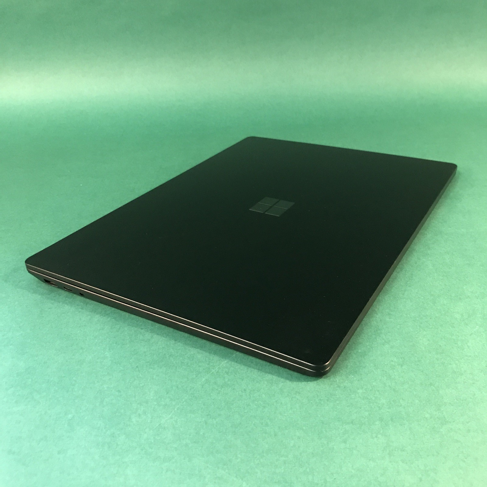 Microsoft Surface Laptop 5 Intel i7-1265U 16GB RAM 512GB SSD W11Pro 15” Touch