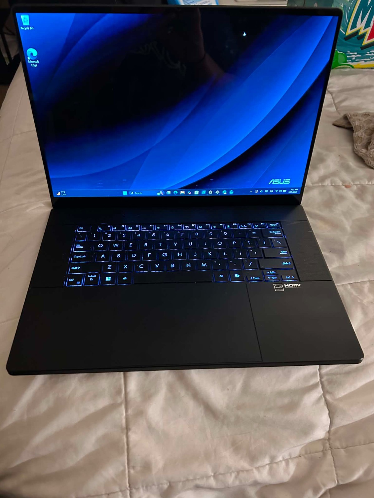 ASUS ProArt P16 H7606WV, 16” OLED touchscreen, 32GB/1TB
