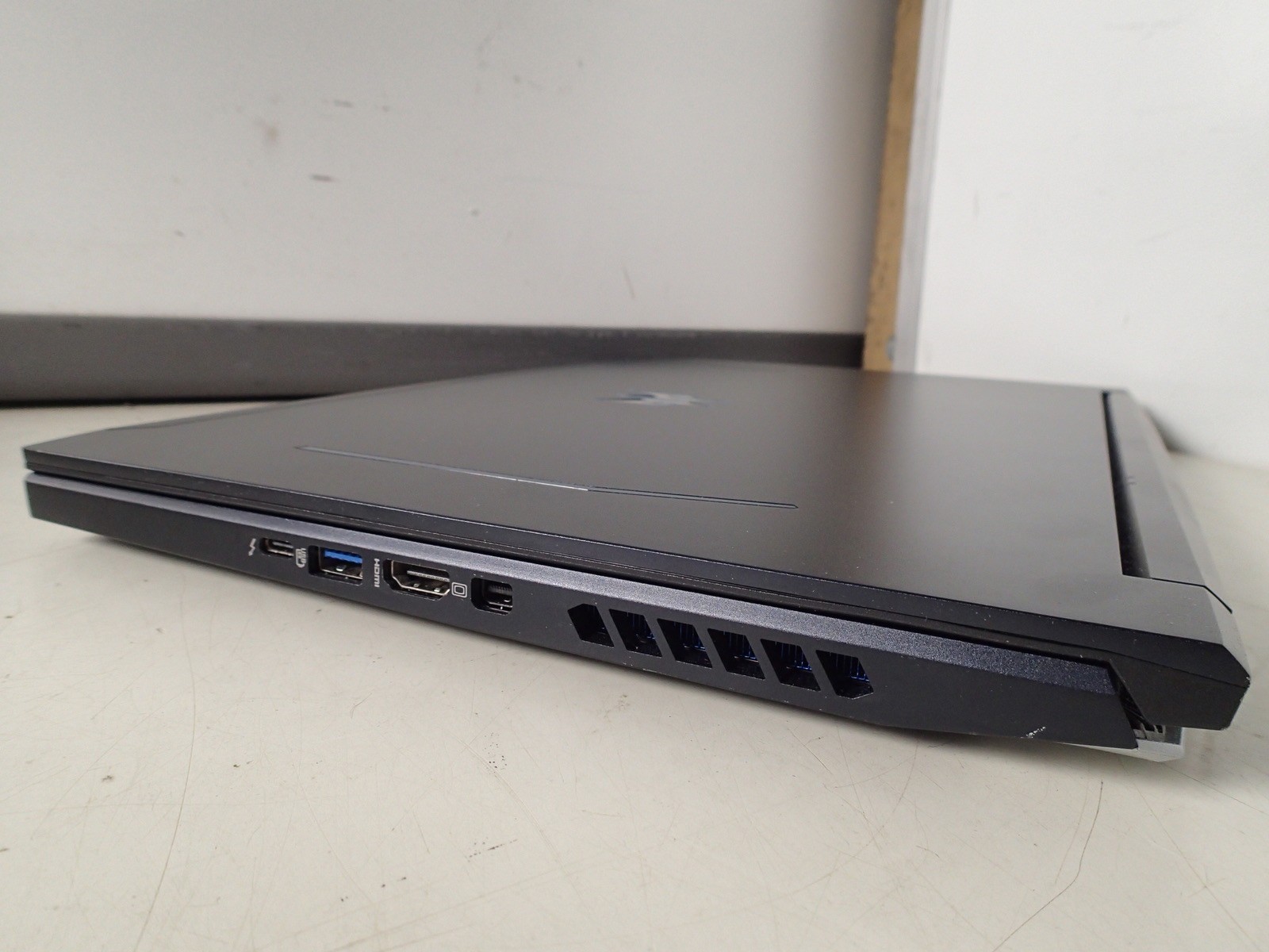 Acer Predator PH315-54 Intel Core i7 11800H 2.30GHz 32GB RAM 1TB M.2 Windows 11