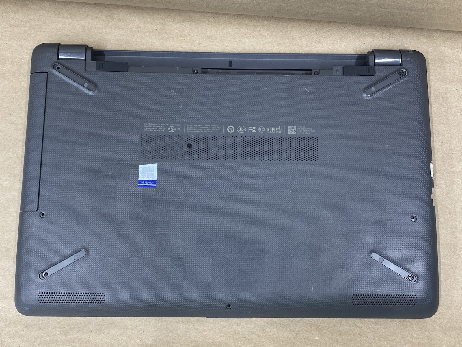 HP 250 G6 Notebook PC – 15.5″ i5-7200U – 8GB – 256GB SSD – Win 11 Pro READ