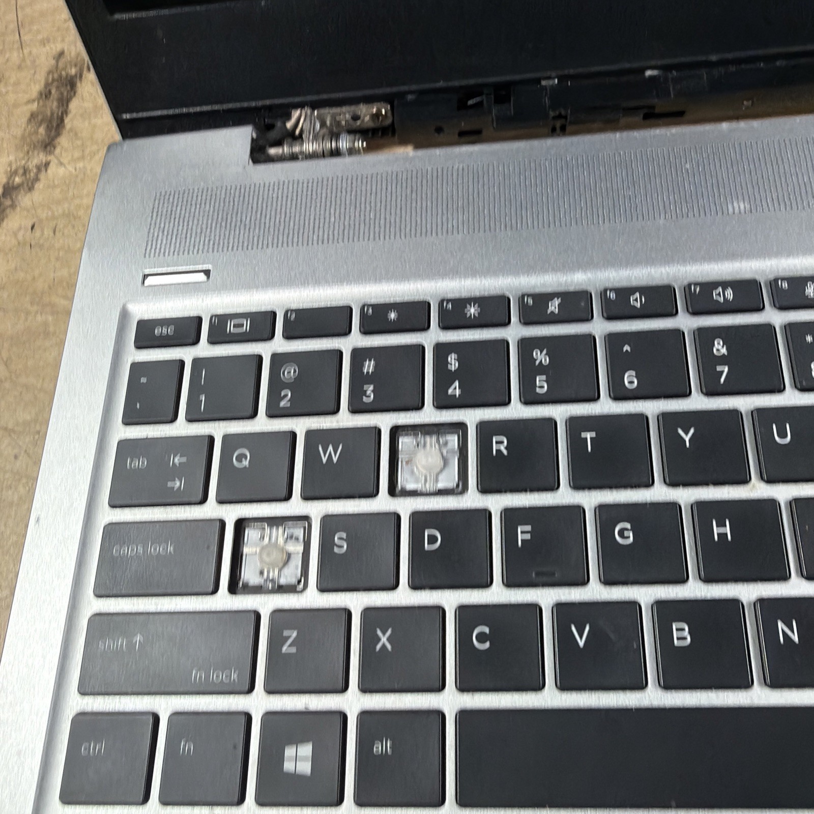 HP PROBOOK 455 G7 AMD RYZEN 5 4500U 16GB RAM **POWER ON