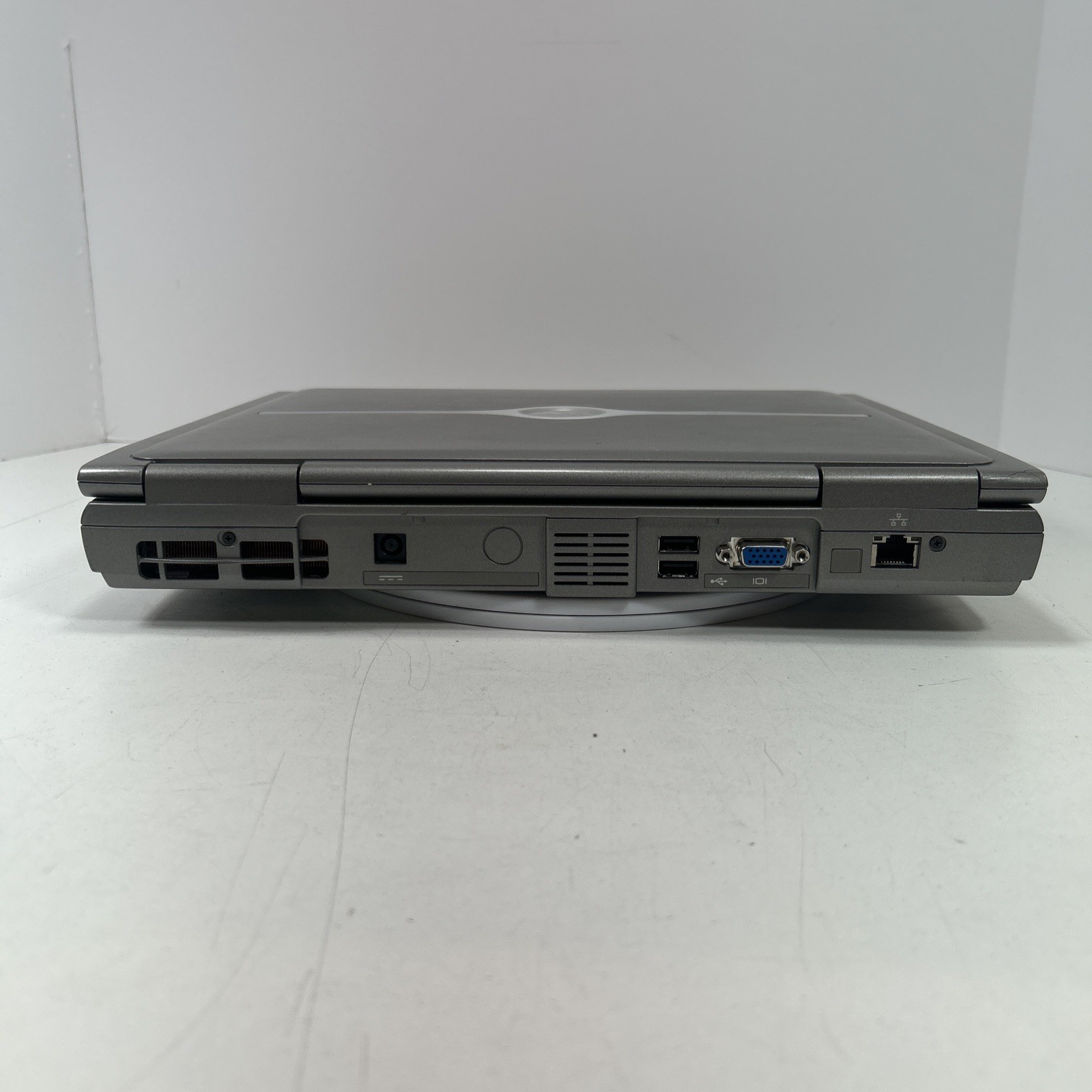 Dell Inspiron 1150 14″ Intel Celeron 2.60GHz 256MB RAM 30GB HDD Win XP Pro