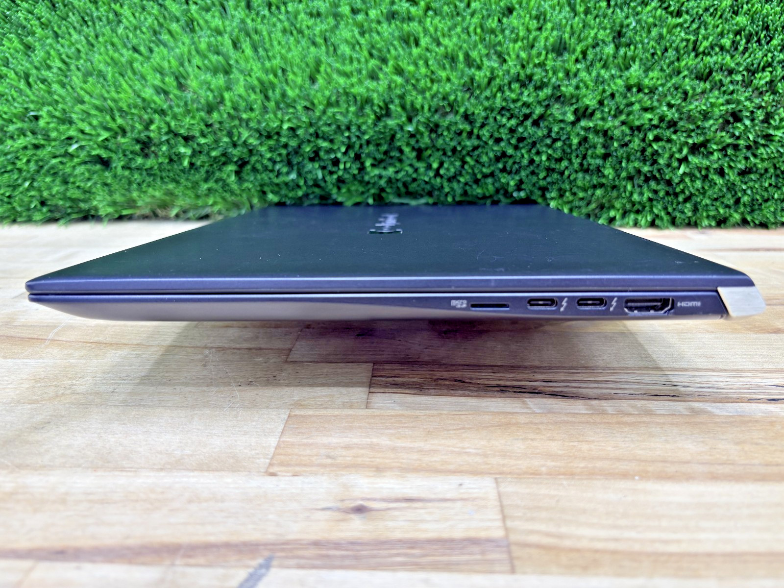 Toshiba DynaBook Intel i7-10th Gen 1.10GHz 16GB RAM 256GB SSD Win 11 Pro B.L.*