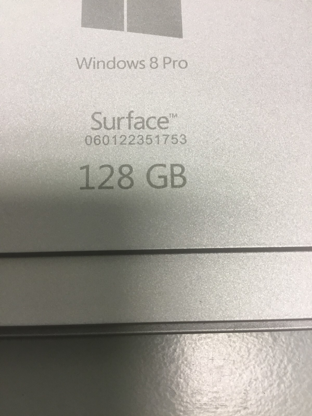 Microsoft Surface Pro 3 12 inch (128GB, Intel Core i5 4th Gen., 1.90GHz, 4GB).