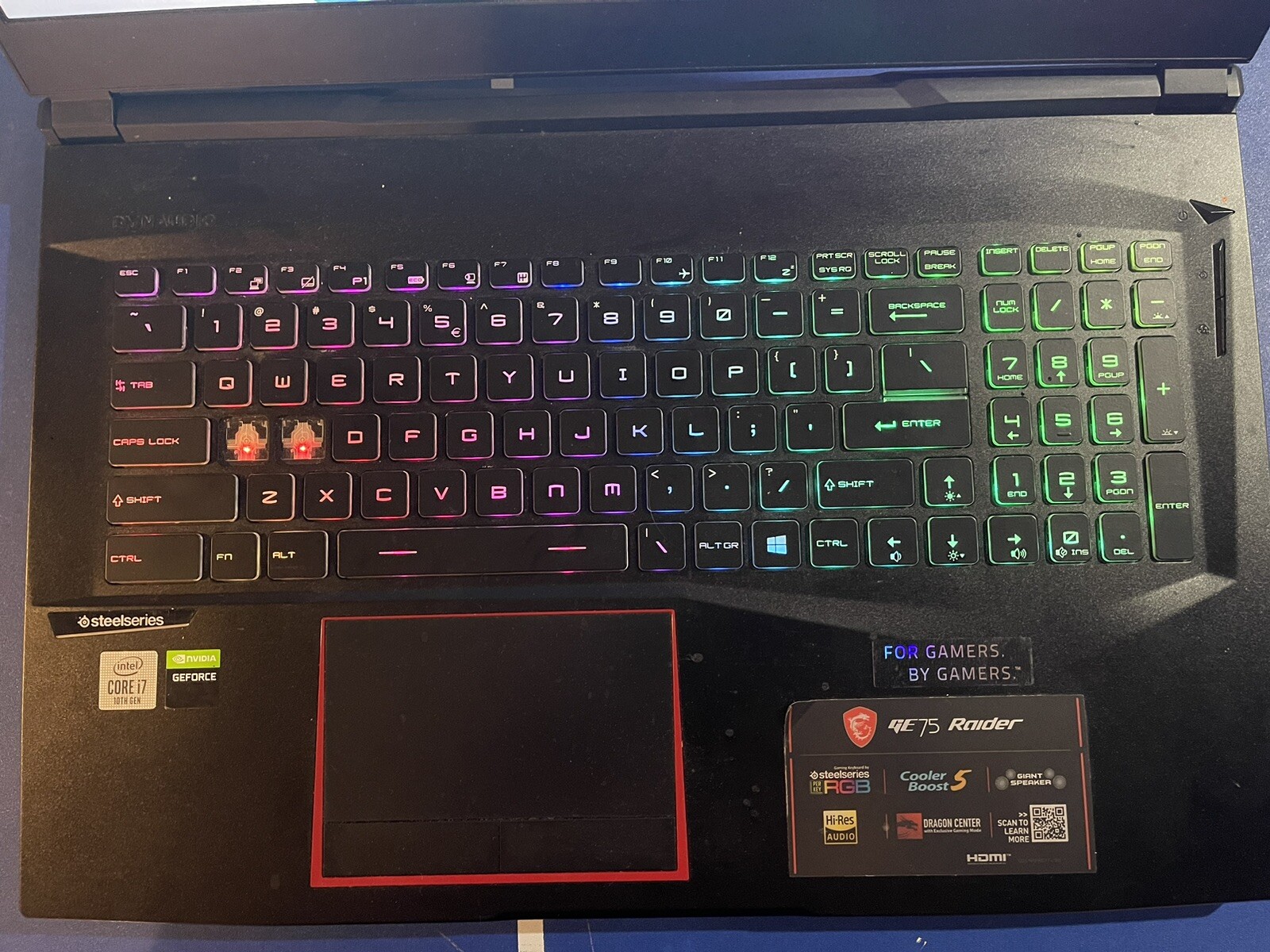 MSI GE 75 Raider 2021 Edition w/ Razer Huntsman Mini Keyboard
