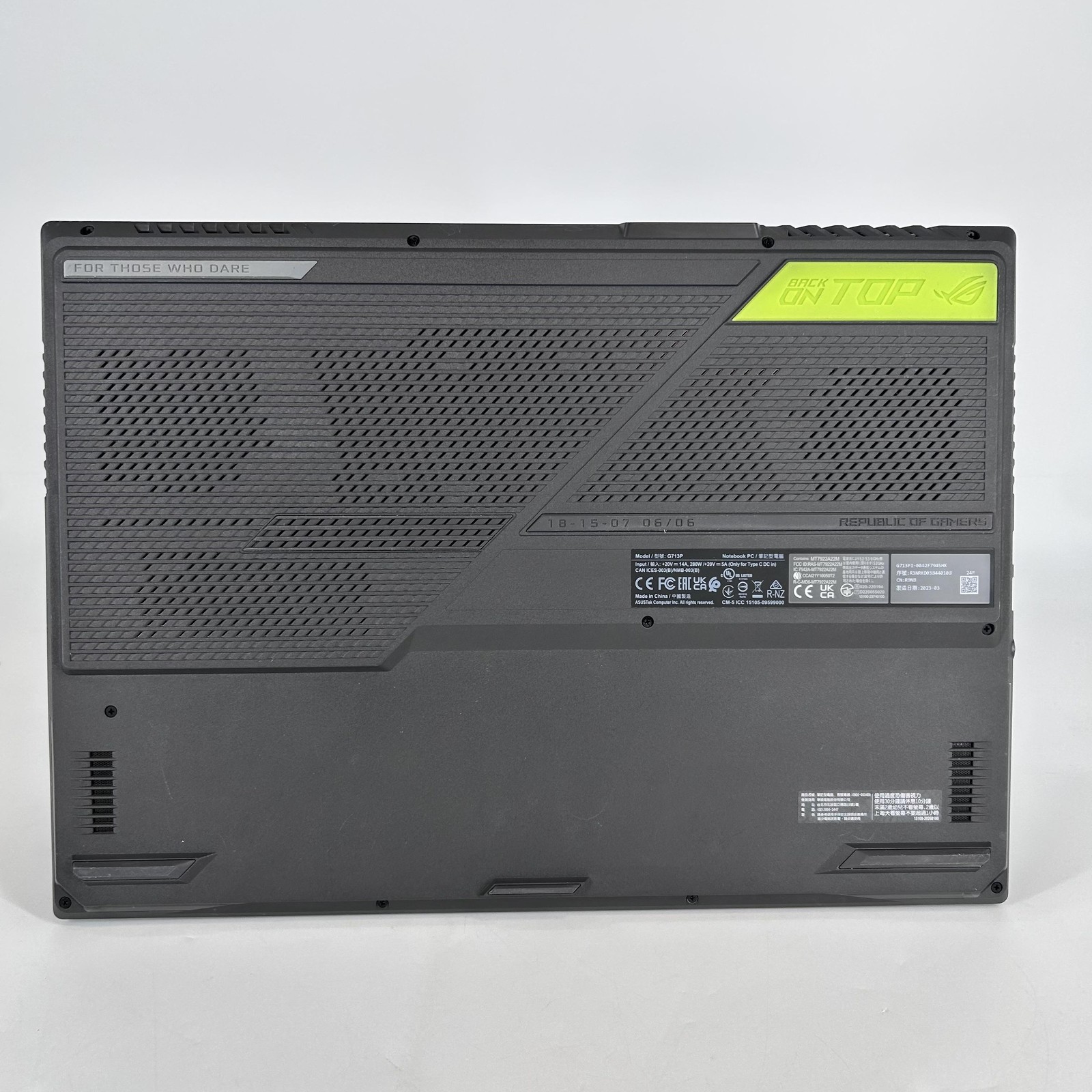 Asus ROG Strix G17 G713 17.3 FHD 2.5 GHz Ryzen 9 7945HX 16GB 1TB SSD RTX 4070