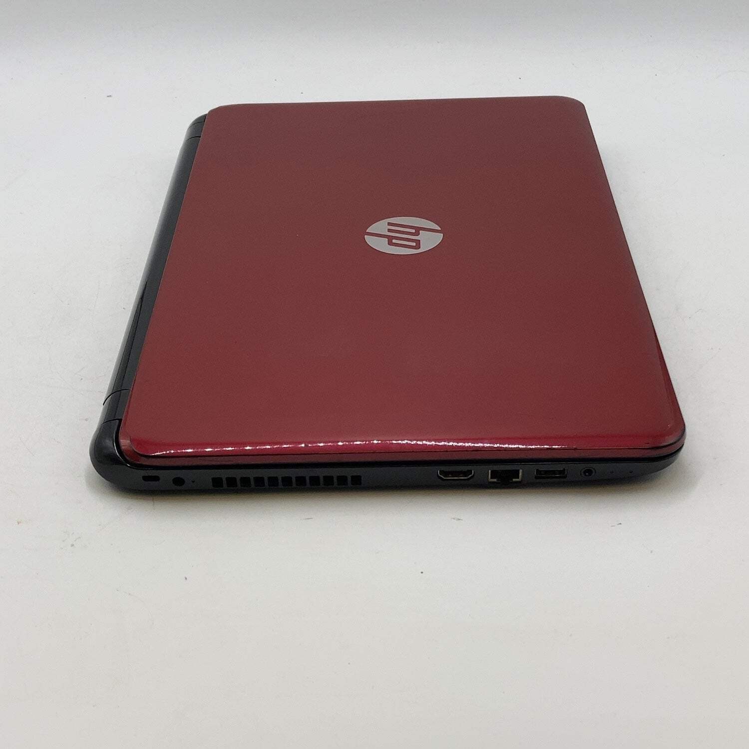 HP NoteBook 15-EG0067ST 15.6″ a6-6310 1.8GHz 4GB RAM SSD AMD Radeon R5 M230