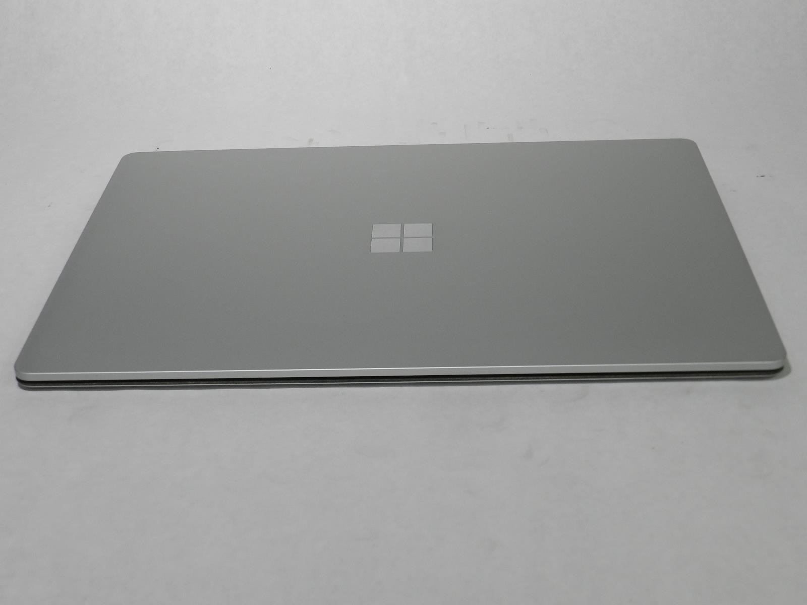 MICROSOFT SURFACE LAPTOP 2 | i5-8250U | 128GB SSD | 8GB | BH: 97% | w/ Dock 1