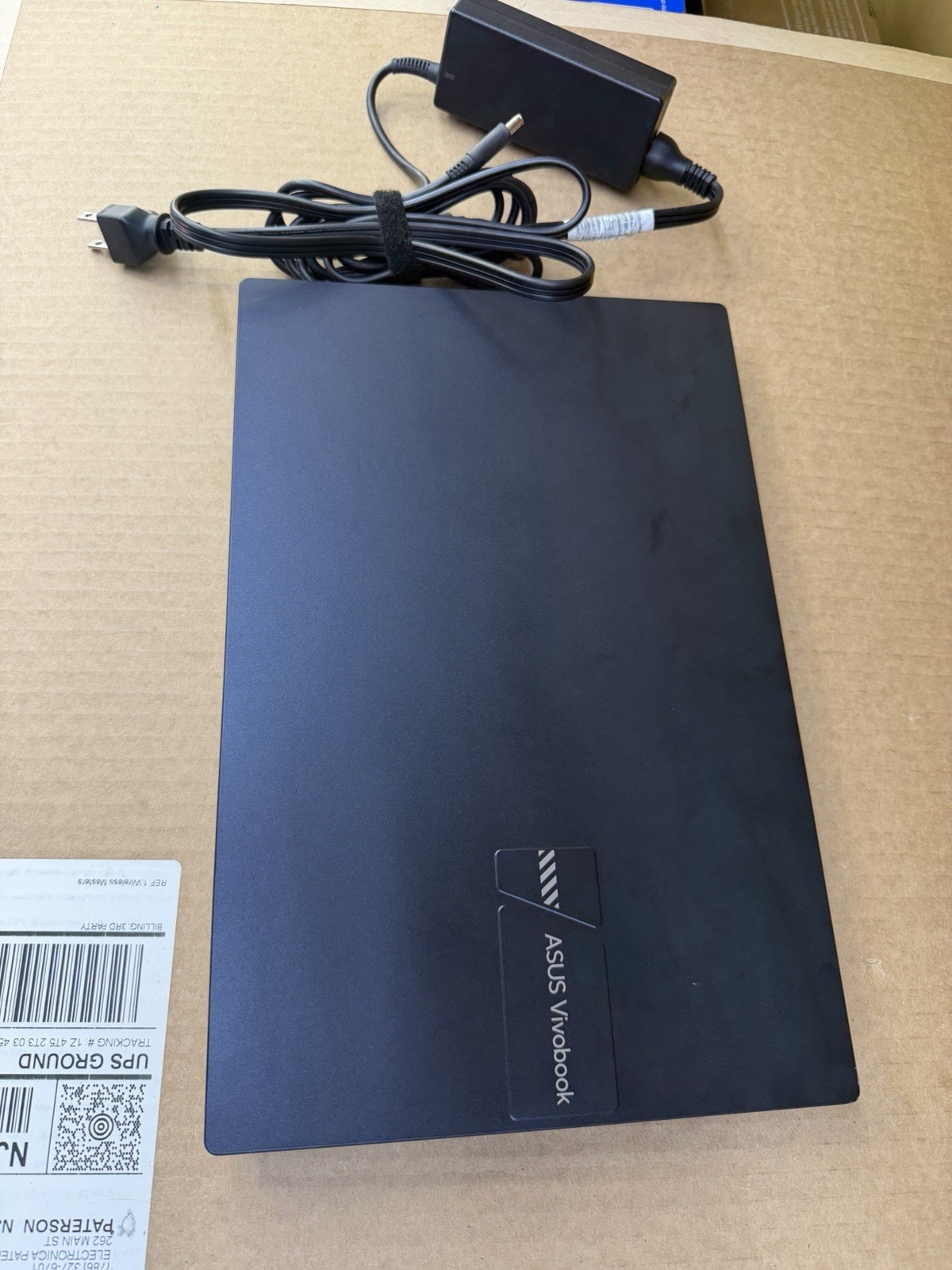 ASUS VivoBook X1404VA-I712512 14″ Intel Core i7-1355U 12GB DDR4 512GB SSD Win 11