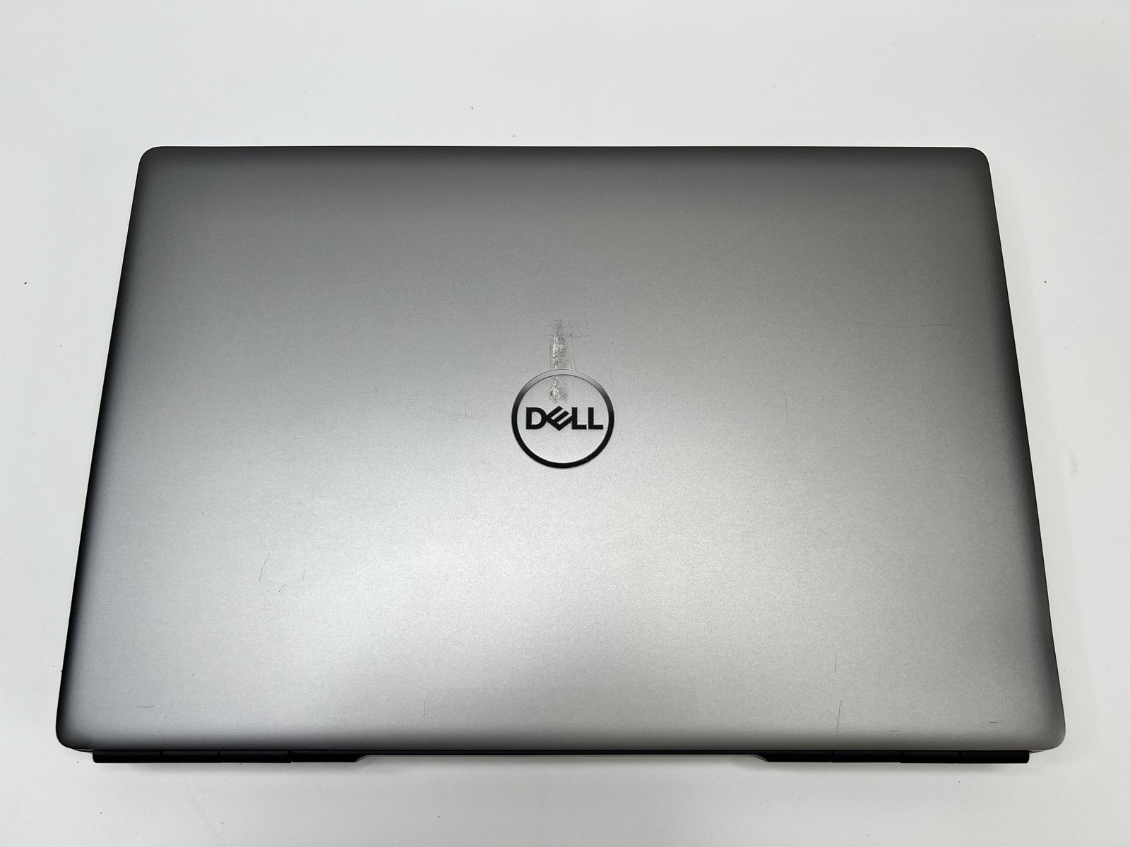 Dell Precision 7550 15.6″ Uhd Xeon W-10855M 32GB 512GB nVIDIA Quadro T2000