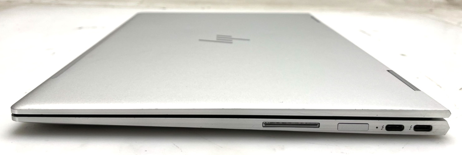 HP Spectre x360 Conv. 13.3″ FHD i7-8550U 16gb Ram 512gb SSD W11 99% Bttry