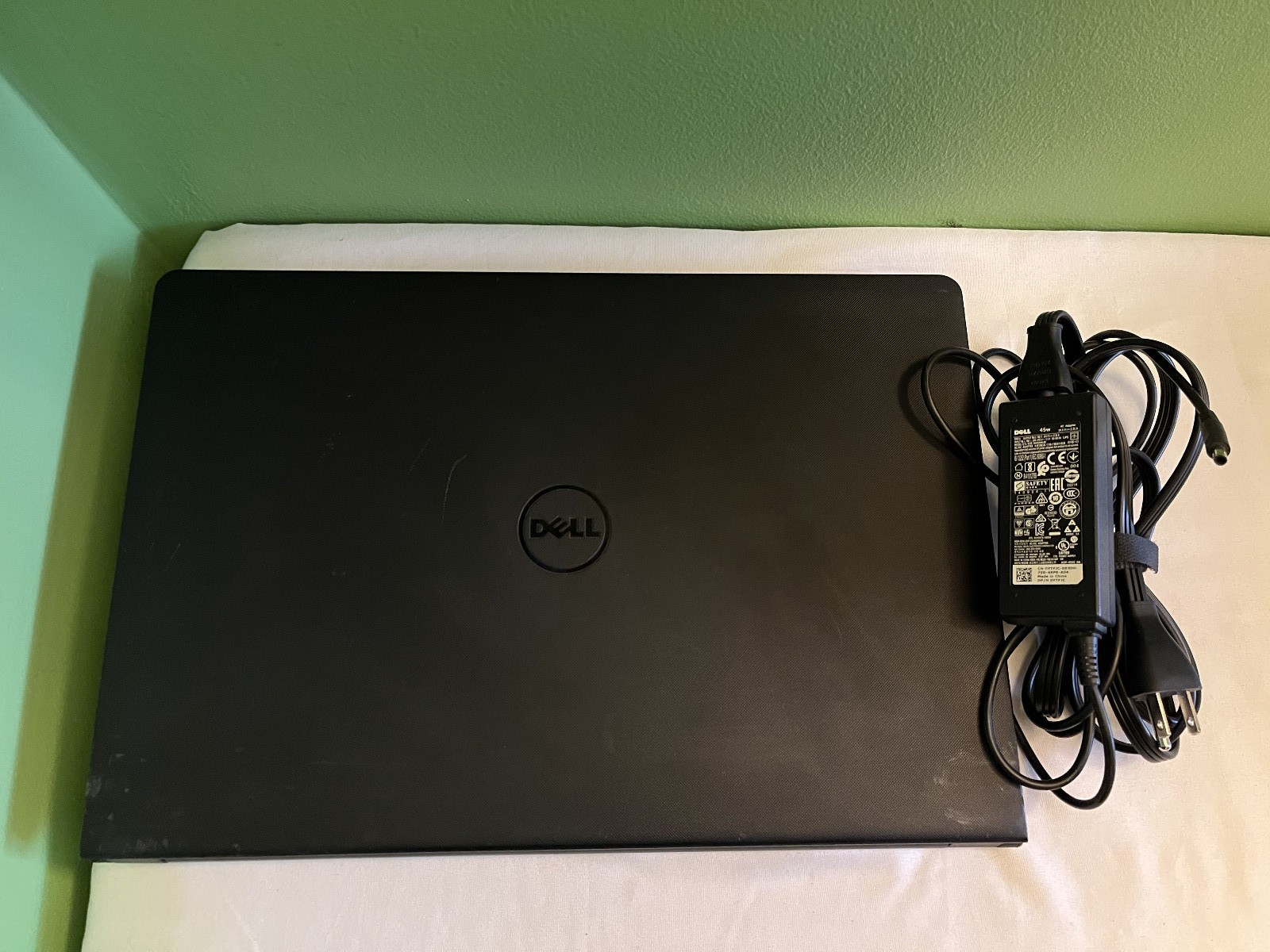 Dell Inspiron 3552 Laptop Intel Celeron N3060 4GB RAM 500GB HDD Windows 10