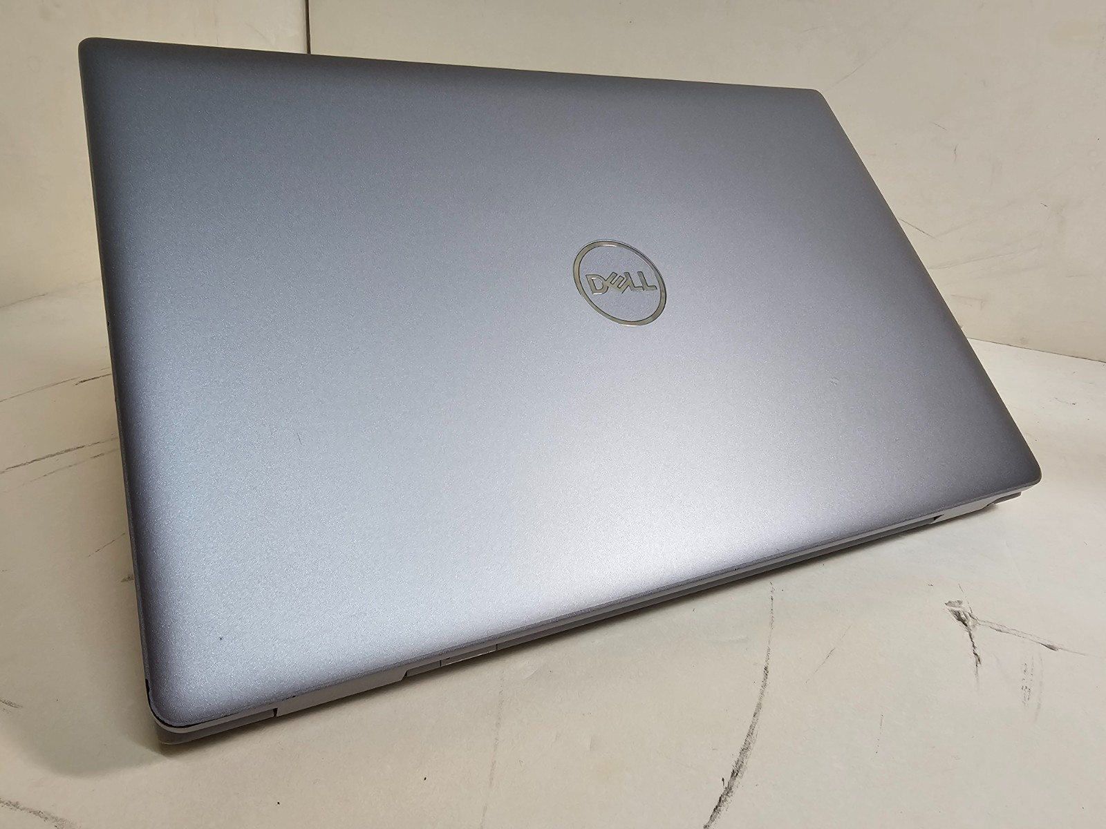 Dell Latitude 5520 Laptop – 2.6 GHz i5-1145G7 16GB 512GB SSD Webcam 15.6″ – SP31
