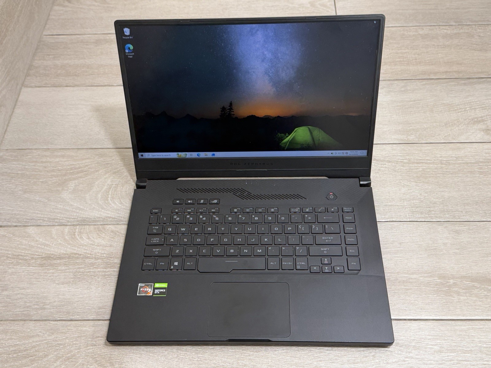 Asus ROG Zephyrus GU502D 15.6″ Ryzen 7-3750H GeForce GTX 1660 Ti 16GB RAM 512GB