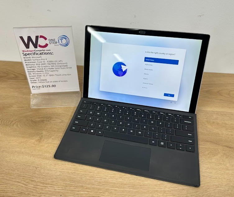 Microsoft Surface Pro 4, Core i5 6300U, 8GB DDR3 HD Graphics 520 512GB SSD, 2015